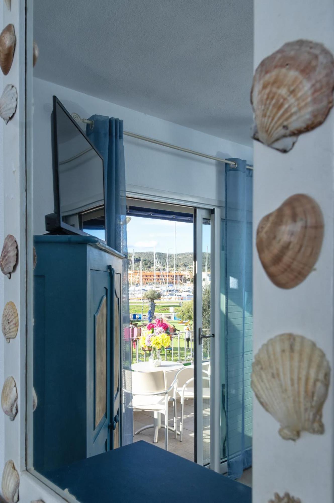 Bed and Breakfast Bassa Prua Palau Exteriér fotografie